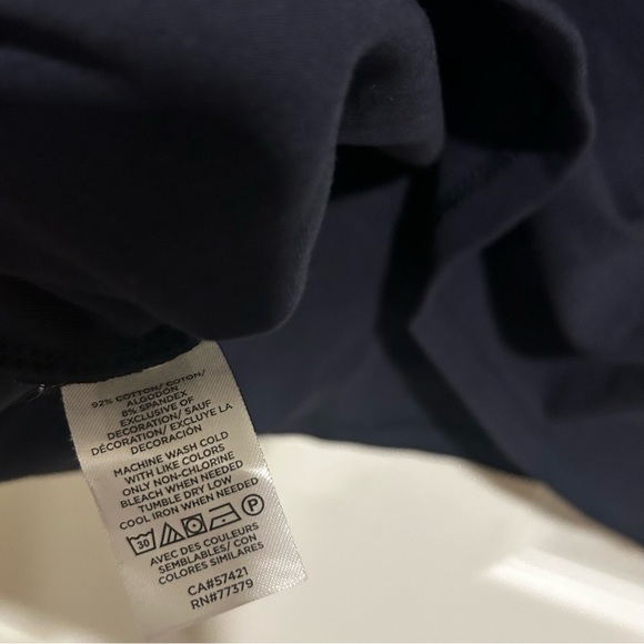 Ann Taylor Women’s Elegant Navy Lace Trim Blouse Top Sz. Large - Picture 7 of 7